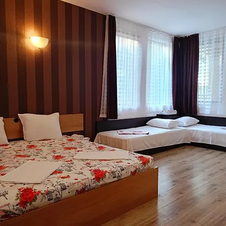 Perperеshka River Semesterpark