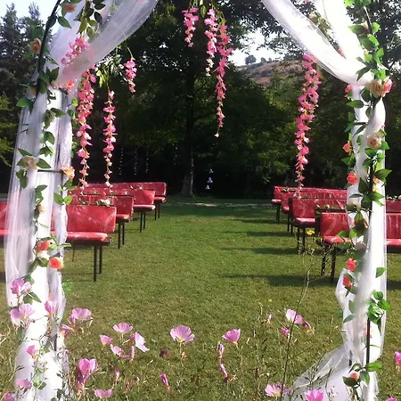 Semesterpark Perperеshka River