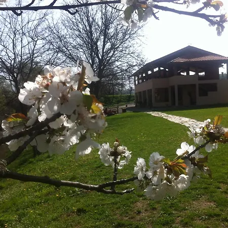 Perperеshka River Holiday park 2*