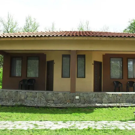 Perperеshka River Semesterpark Stremtsi