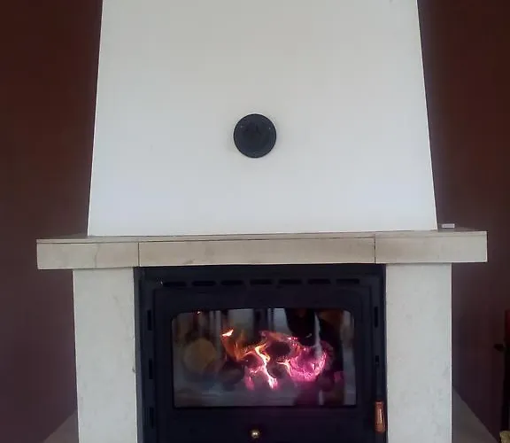 Kompleks wypoczynkowy Perperеshka River 2*