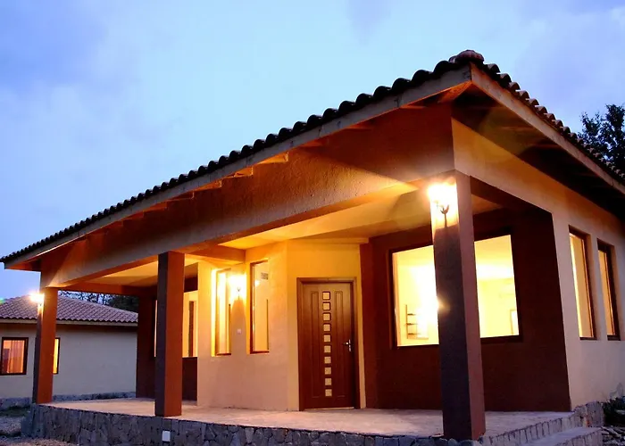 Kompleks wypoczynkowy Perperеshka River 2*